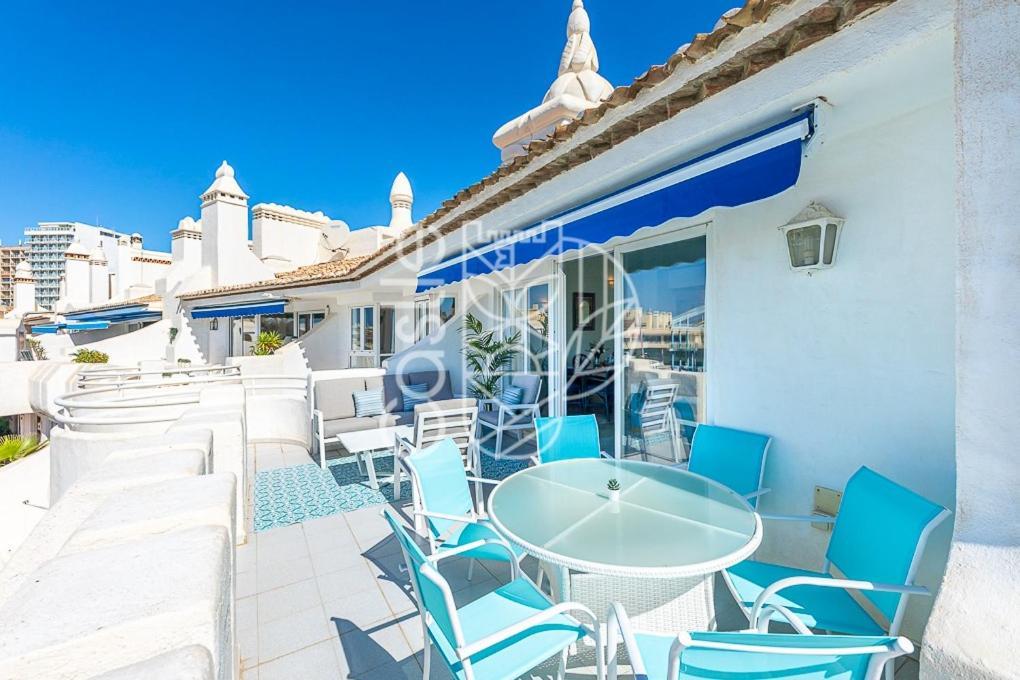 Puerto De Benalmadena Apartamento Vacacional Con Vistas Al Mar Y Yates Tres Habitaciones 2 Banos Zewnętrze zdjęcie